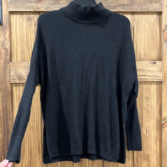 Sweaters - Sonoma mock neck sweater